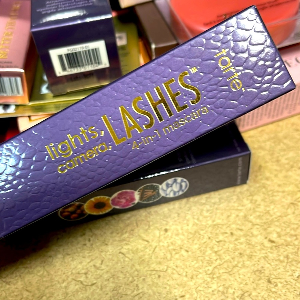 Tarte Lights camera lashes 4 In 1 Mascara